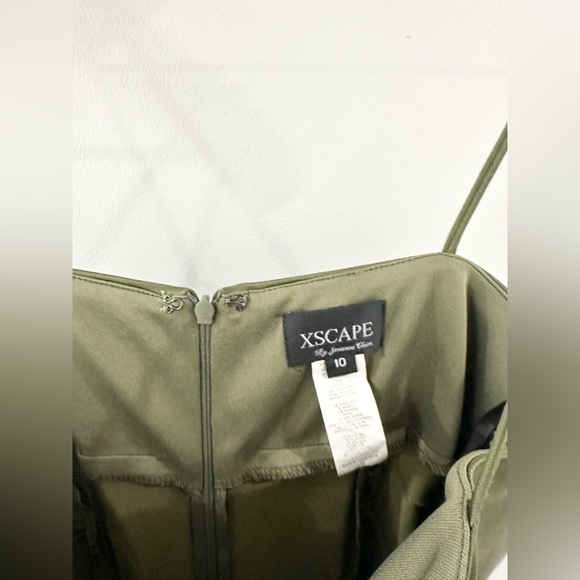 Xscape Fitted Satin Dress Green Size 10 - Picture 4 of 5